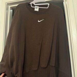 Nike women’s Dark Brown Crewneck Sweater Sz XL